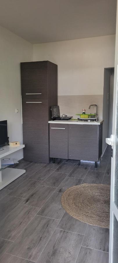 Apartmani Sonia Нивице Экстерьер фото